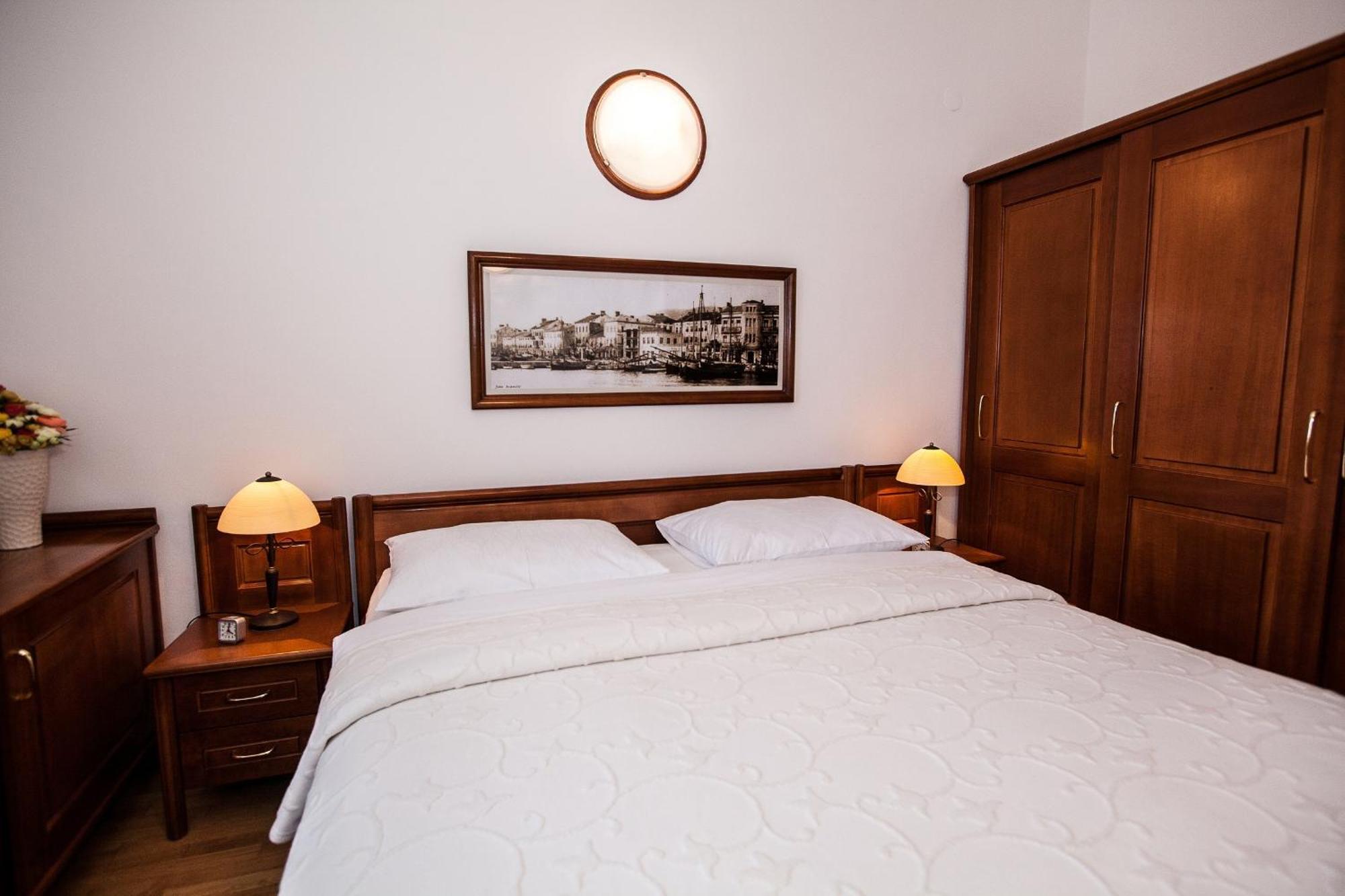 Apartments Villa Castello Crikvenica Ngoại thất bức ảnh