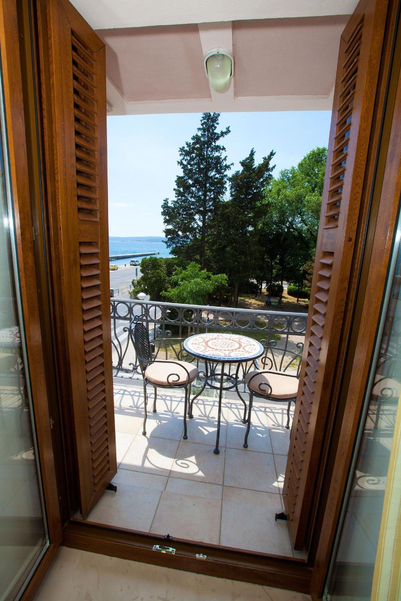 Apartments Villa Castello Crikvenica Ngoại thất bức ảnh