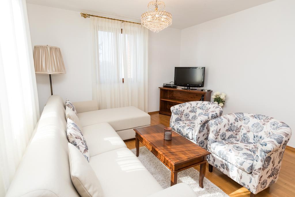 Apartments Villa Castello Crikvenica Ngoại thất bức ảnh