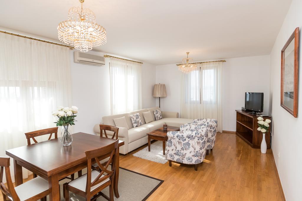 Apartments Villa Castello Crikvenica Ngoại thất bức ảnh