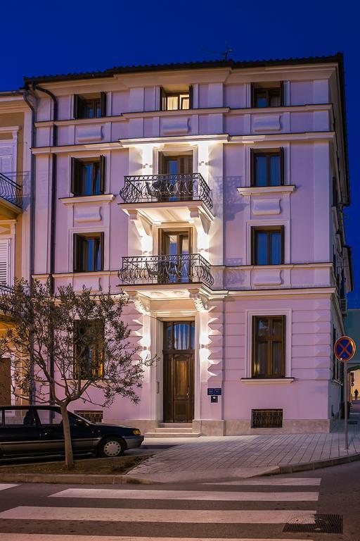 Apartments Villa Castello Crikvenica Ngoại thất bức ảnh